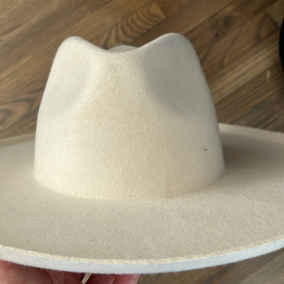 Lack of color - The Melodic Fedora - Ivory size large - Picture 9 of 10